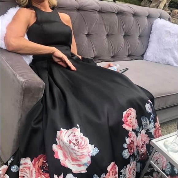 Flower Print Detail Evening Gown by Blush - only worn once. - Picture 4 of 7